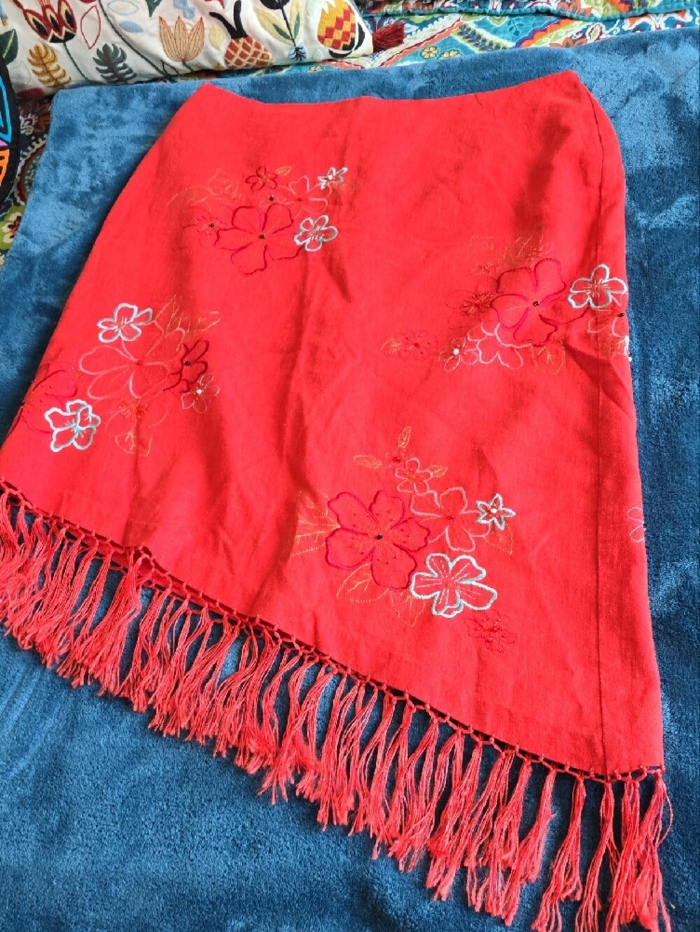 Red Floral Embroidered Fringe Skirt - Picture 2 of 4
